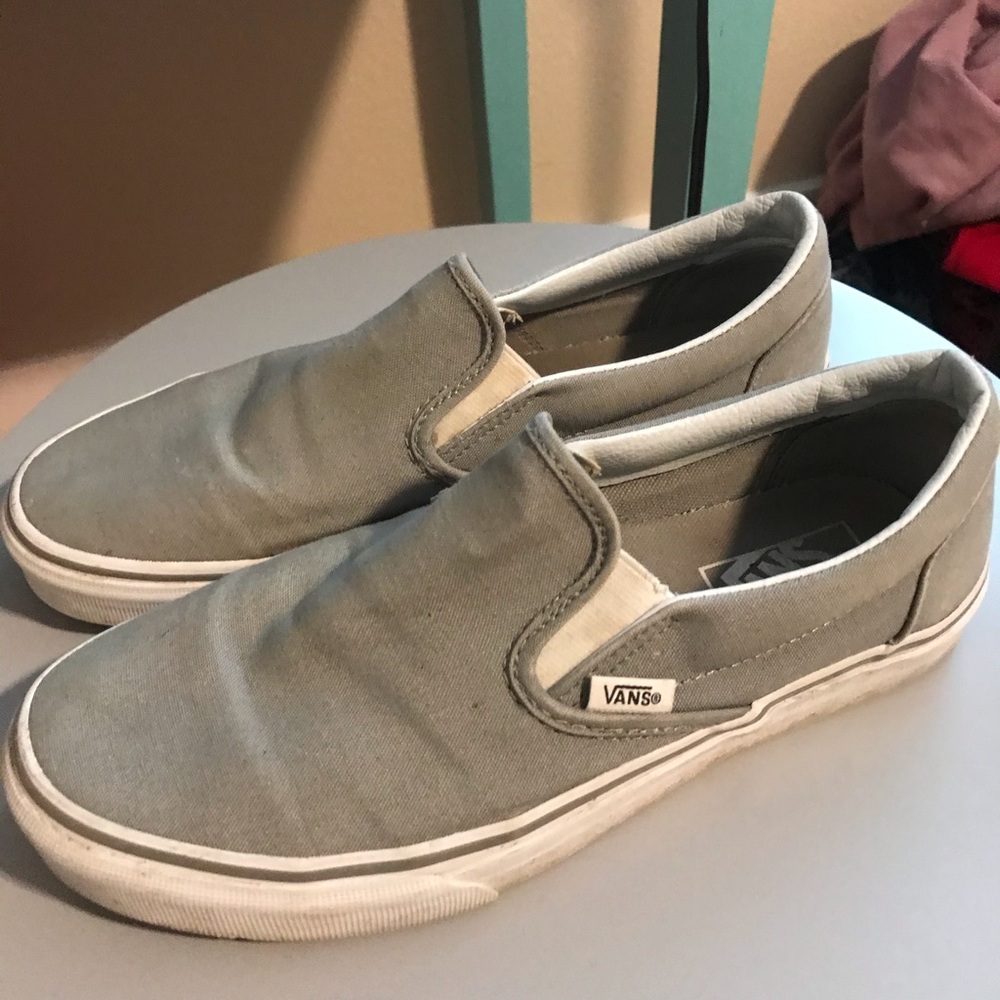 gray vans !!
